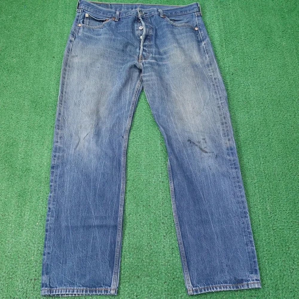 Levis 501‎ Jeans Mens 37x30 (38x34) Blue Distressed Straight Denim Button Fly